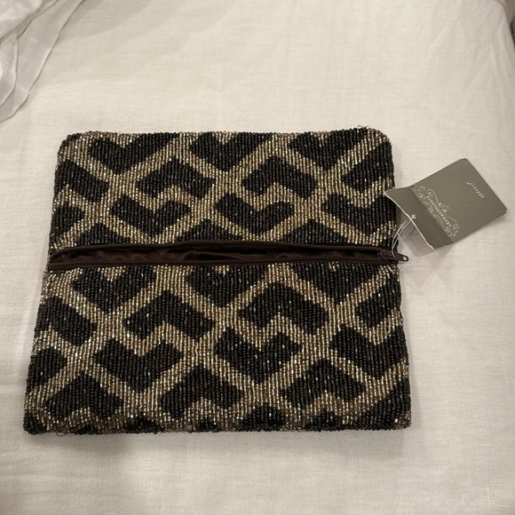 MOYNA Beaded clutch (Anthropologie) - Picture 2 of 5